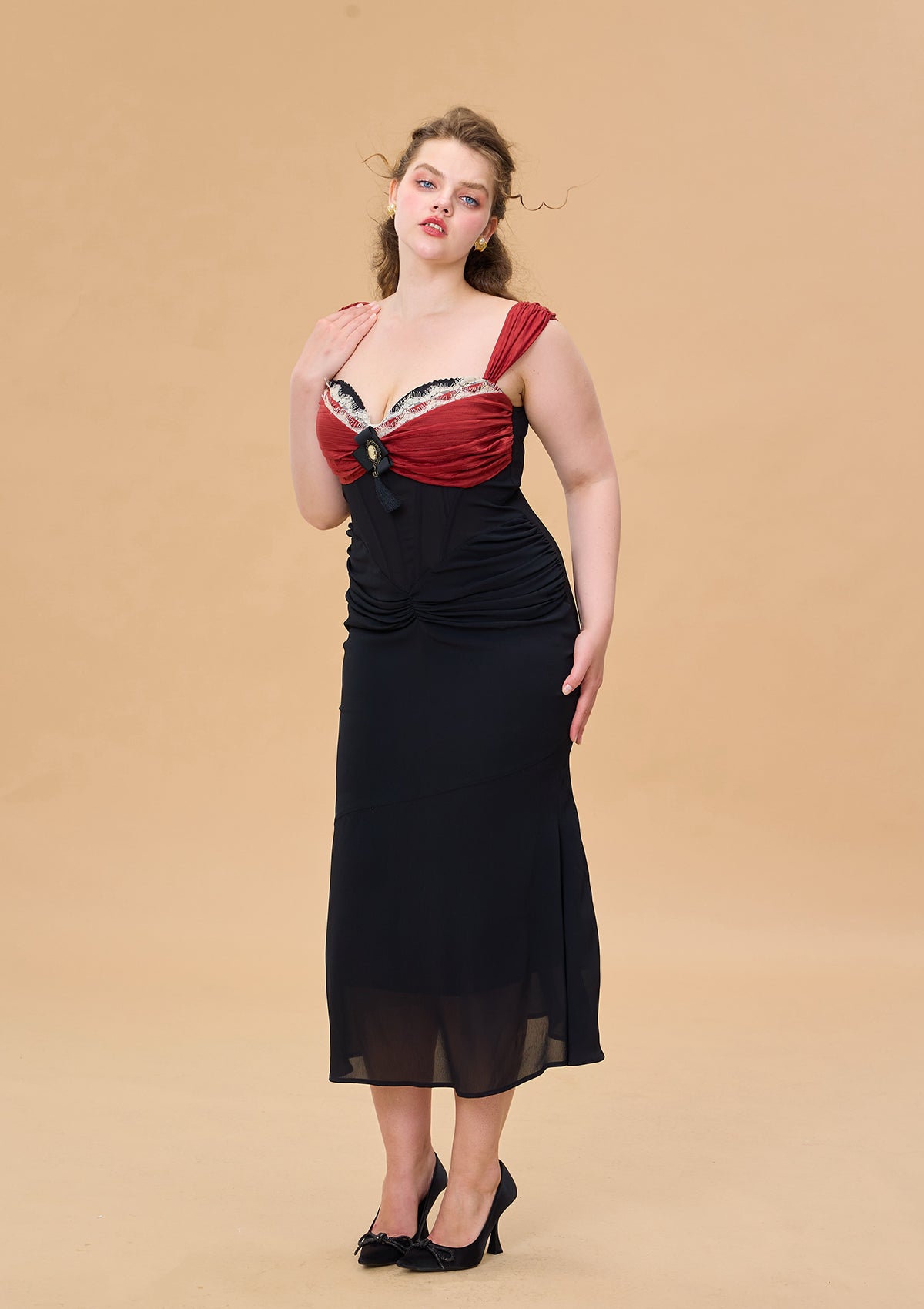 plus size red corset dress Curve & Shaking the Wine Glass Pre-order / 2XL BLACK DRESS | Fashion 37 / US 14 Full Length Sleeve Style Color:Custom Size(leaving a note)