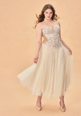 Curve & Plus "White Moon, Weaving Dreams" Corset