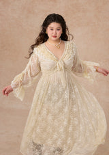 Curve&Plus White Horse Princess Dress