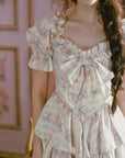 Süßes Blütenbonbon-Hauskleid