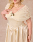 Curve&Plus Pure White Glass Dream Dress