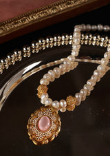 King's Court Heart Necklace