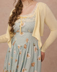 Cardigan mit Blumenranken-Strickmuster