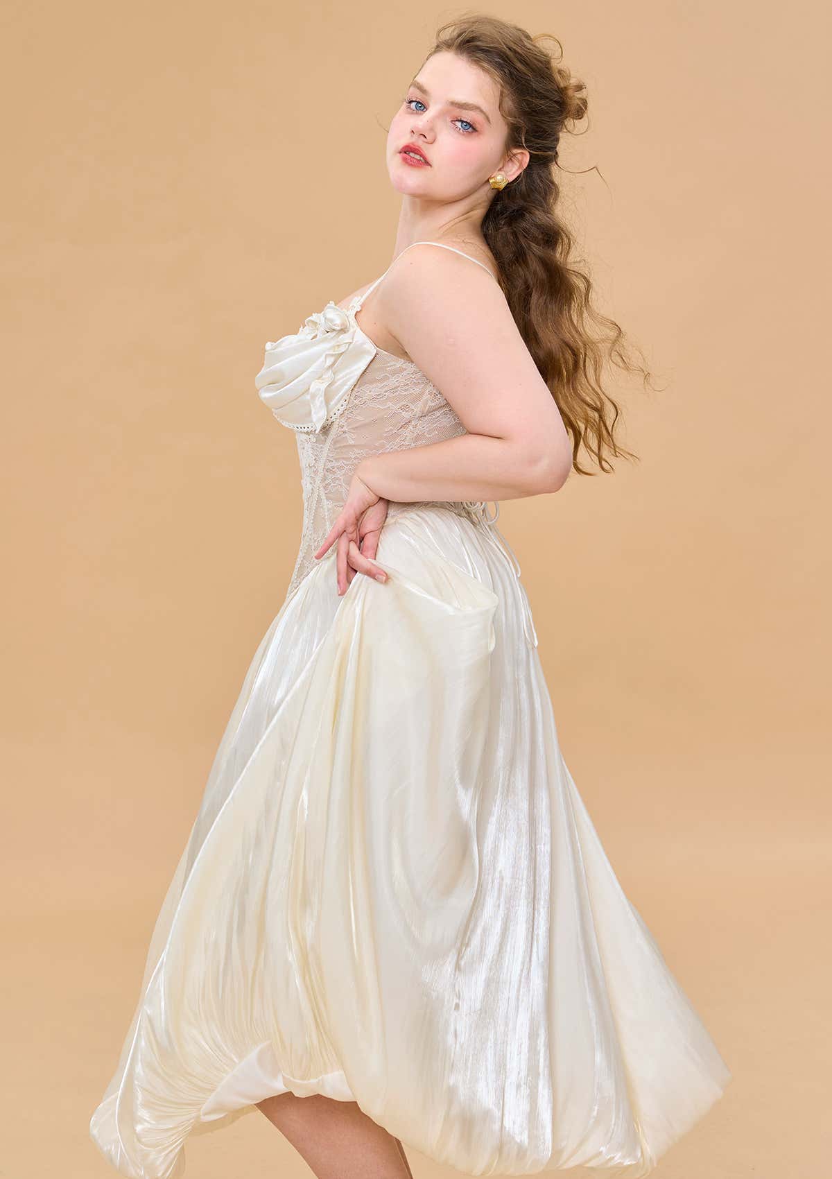 Curve & Plus White Butterfly Flora Skirt
