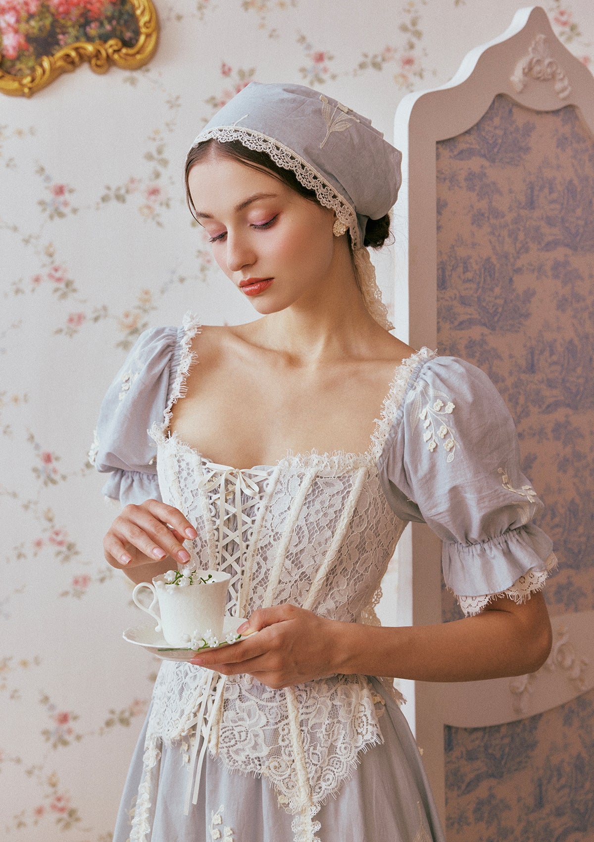 Lacemade "Princess Lily of the Valley" - Corset Bodice with Fishbone Support