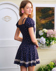 Lavendelfarbenes Sweetheart T-Shirt-Kleid
