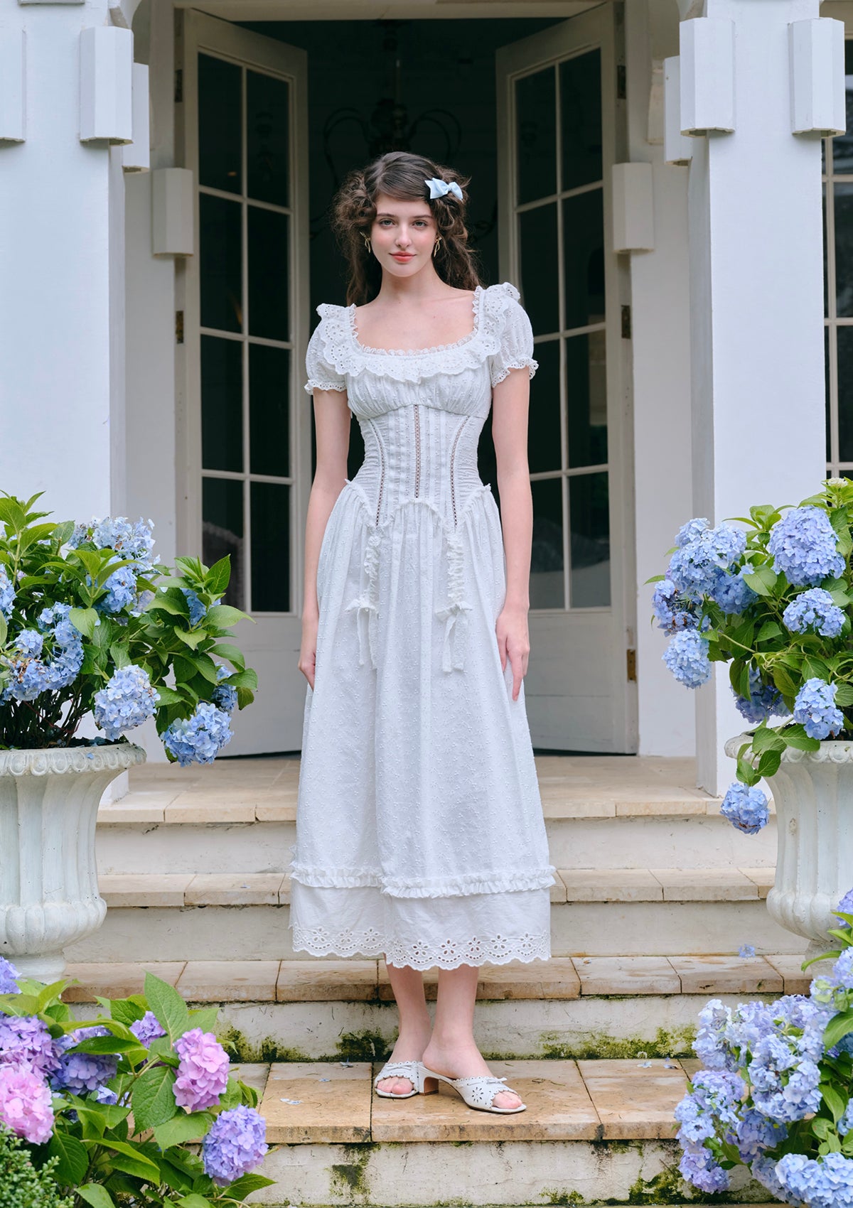 Das kleine Jasmin-Korsettkleid