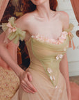 Écoute Les Fleurs Tomber Dress