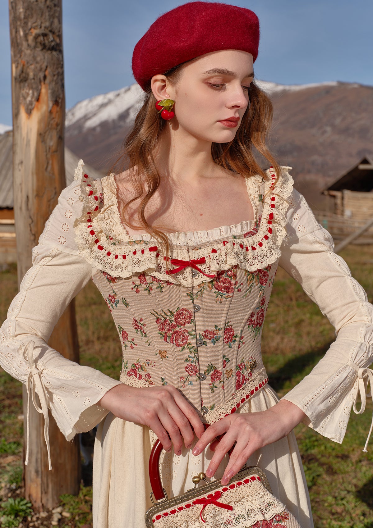 (US Exclusive) Rosey Christmas Cottage Corset