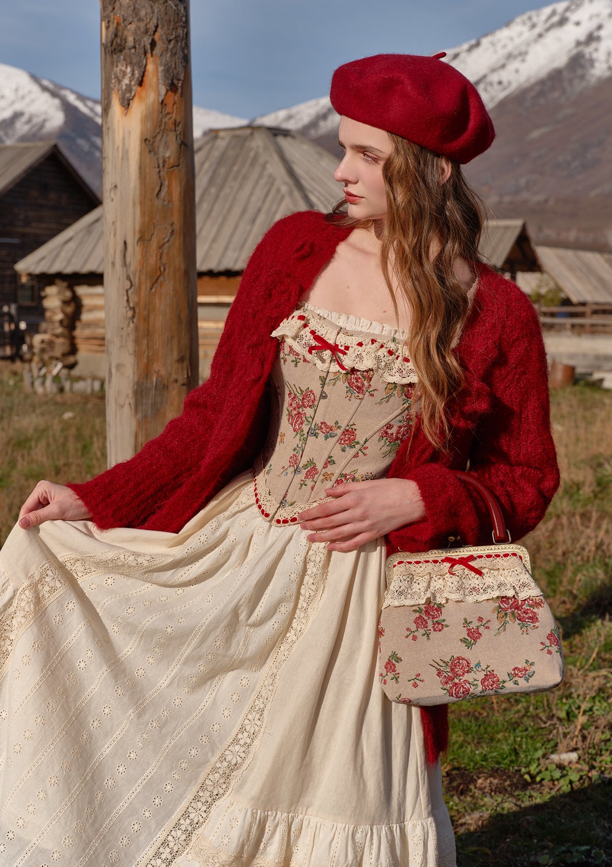 (US Exclusive) Rosey Christmas Cottage Corset