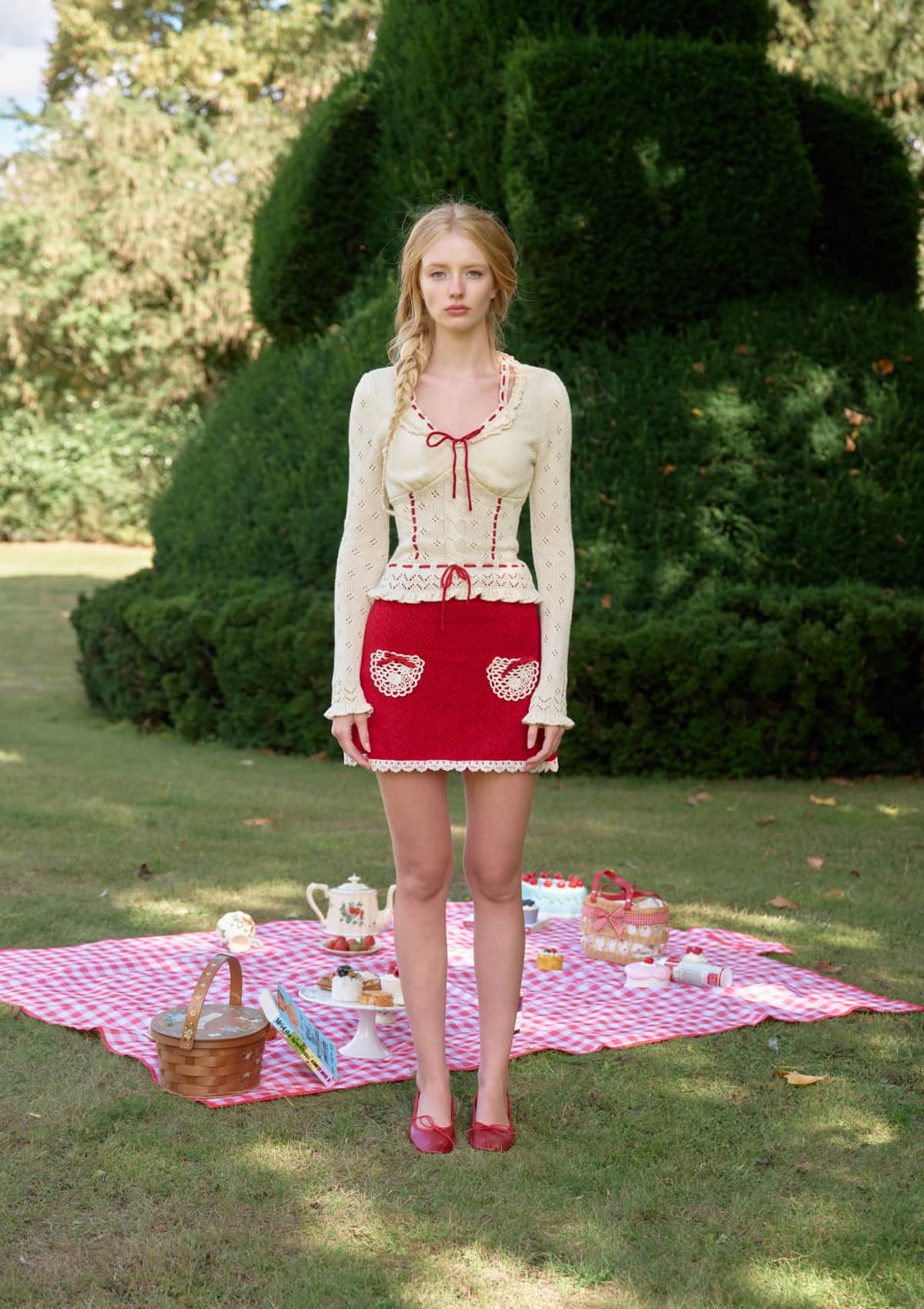 Christmas Berry Carol knit base Shirt