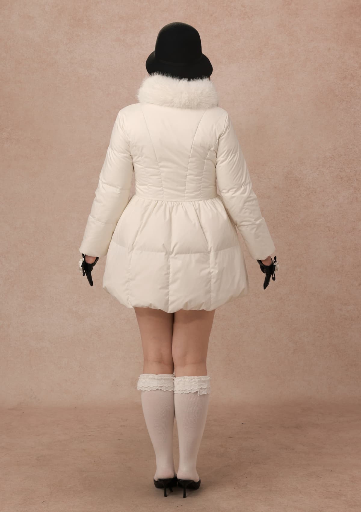 Curve&amp;Plus Snow White Rose Puffer Down Jacket