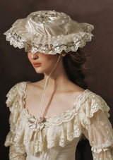 Silver Light Vintage Dream Bonnet