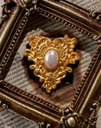 Golddraht-Schild-Perlenbrosche