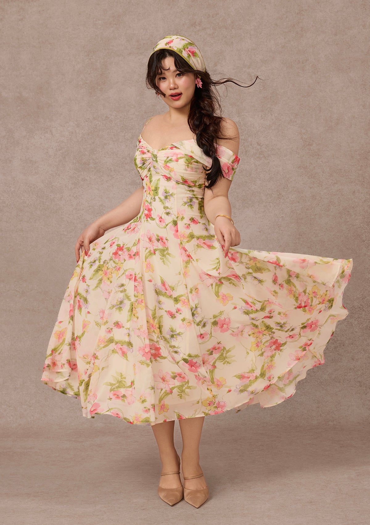 Curve&Plus Spring in Amalfi Dress