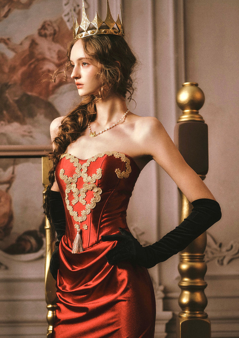 Queen Heart Corset Dress Pre-order / XL