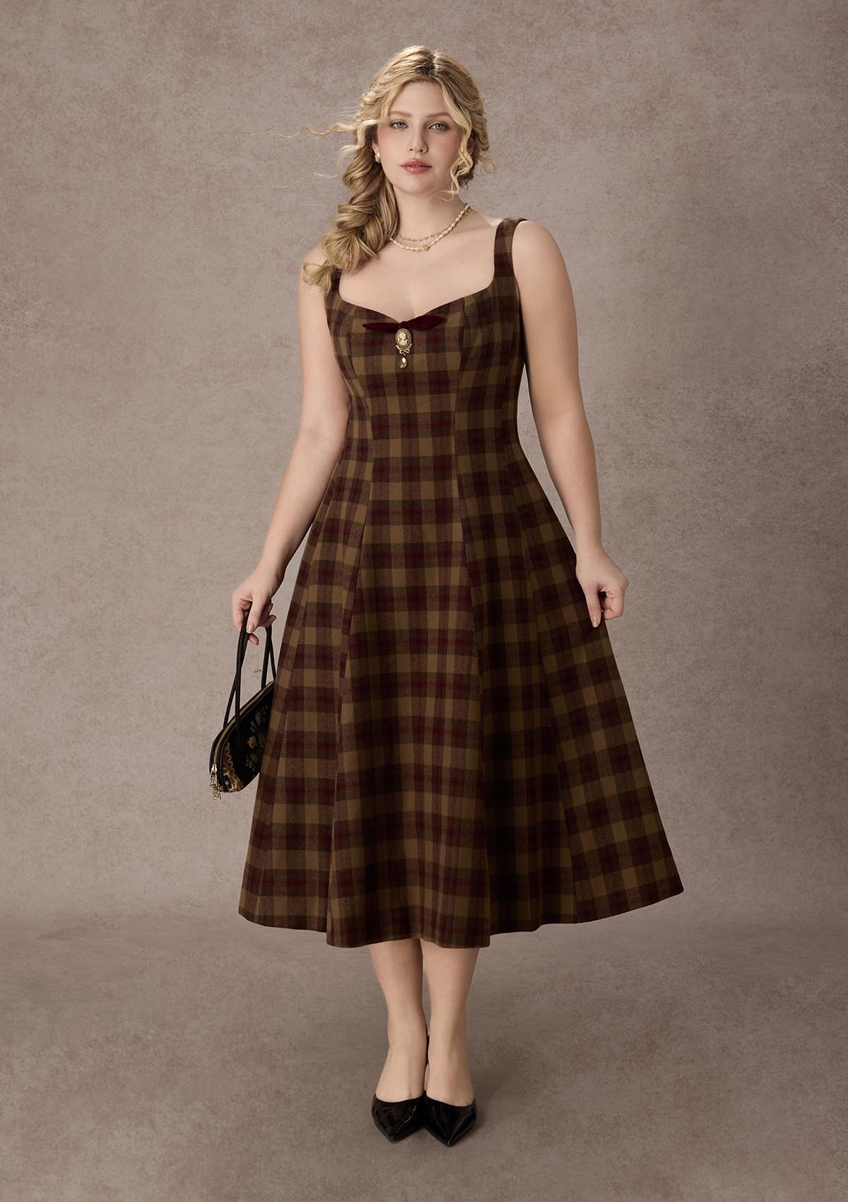 Curve&amp;Plus Tartan Majesty Maxi Dress