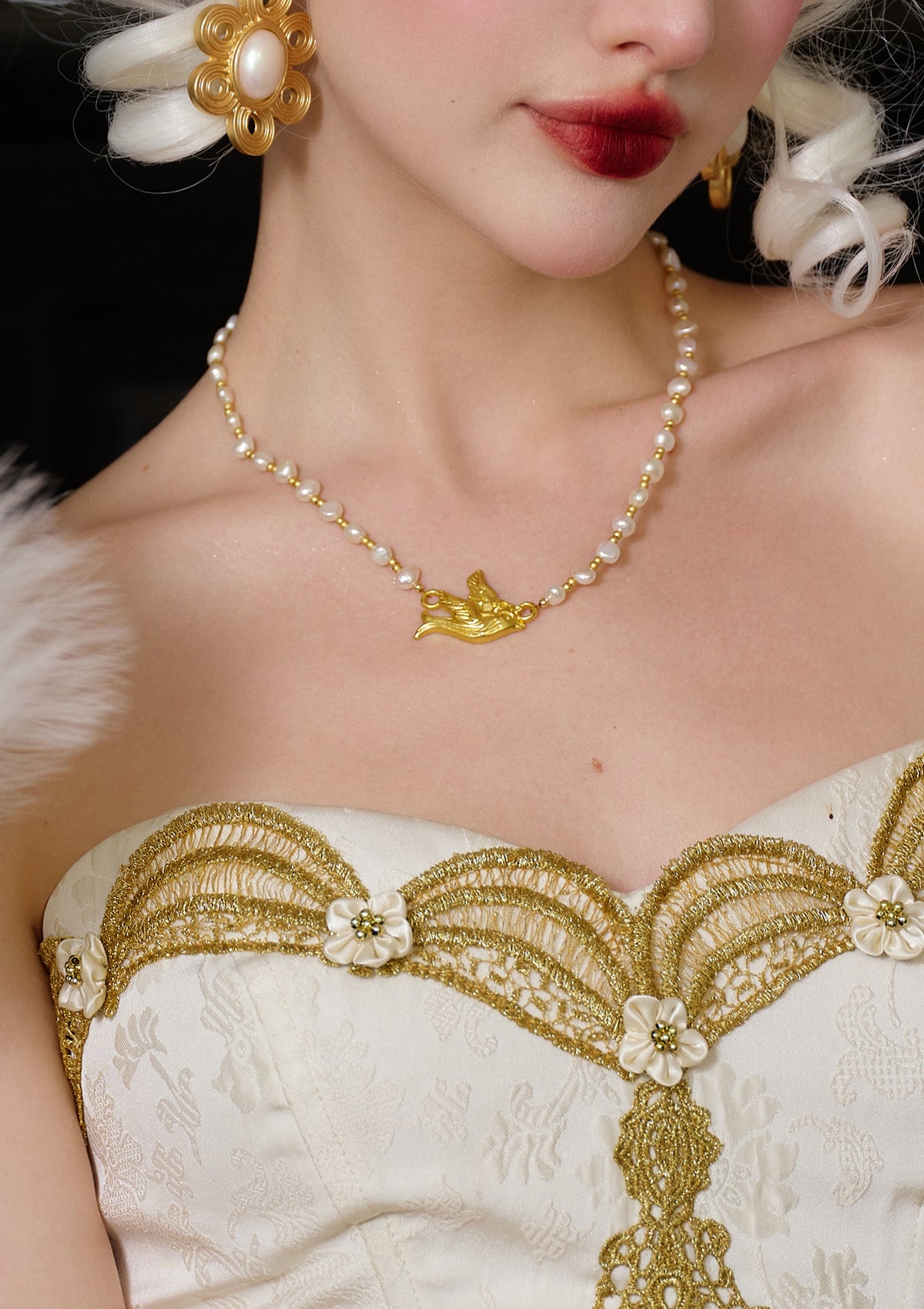 The Dove of Louvre Necklace