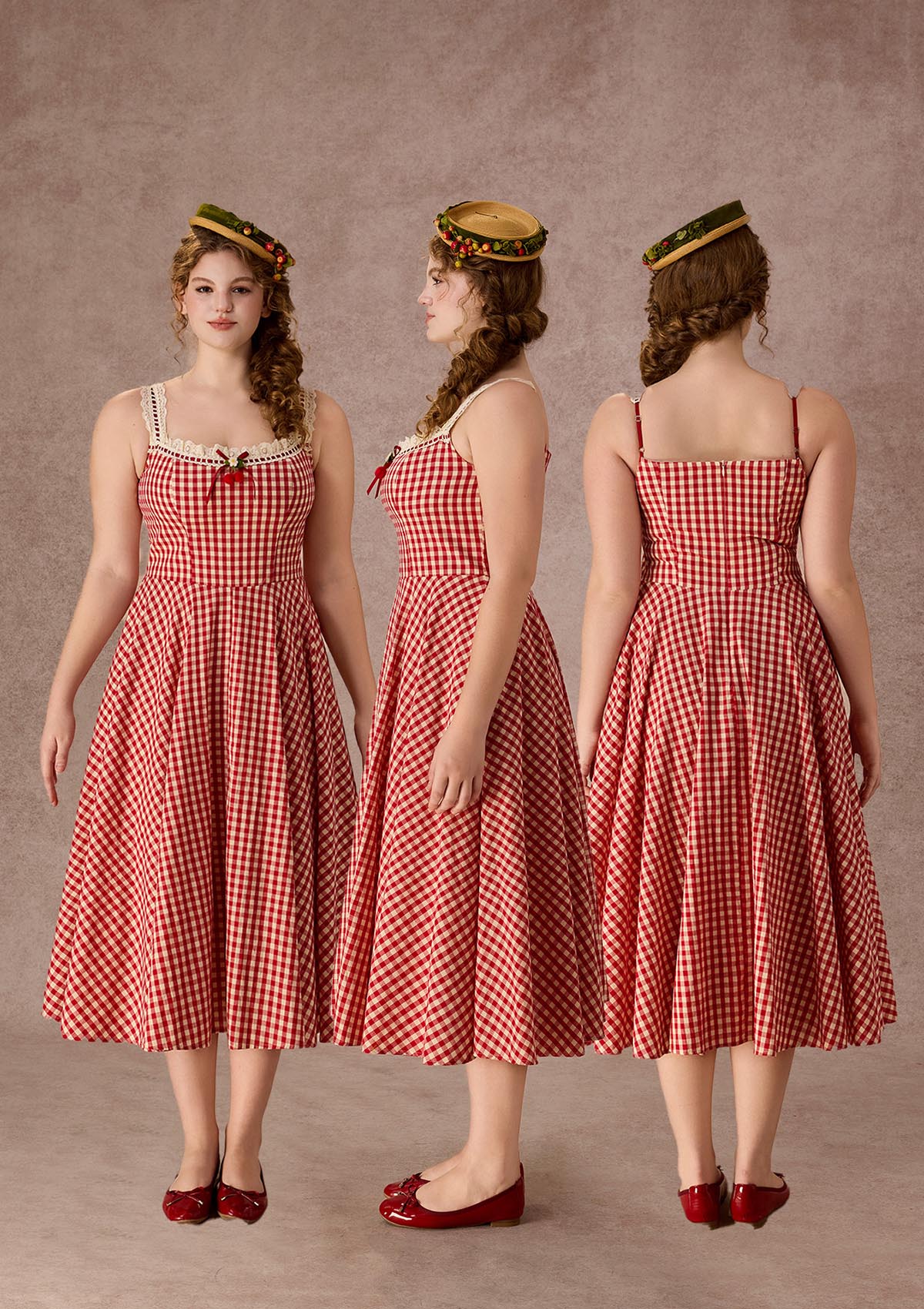Curve&Plus Afternoon Berry Tea Dress