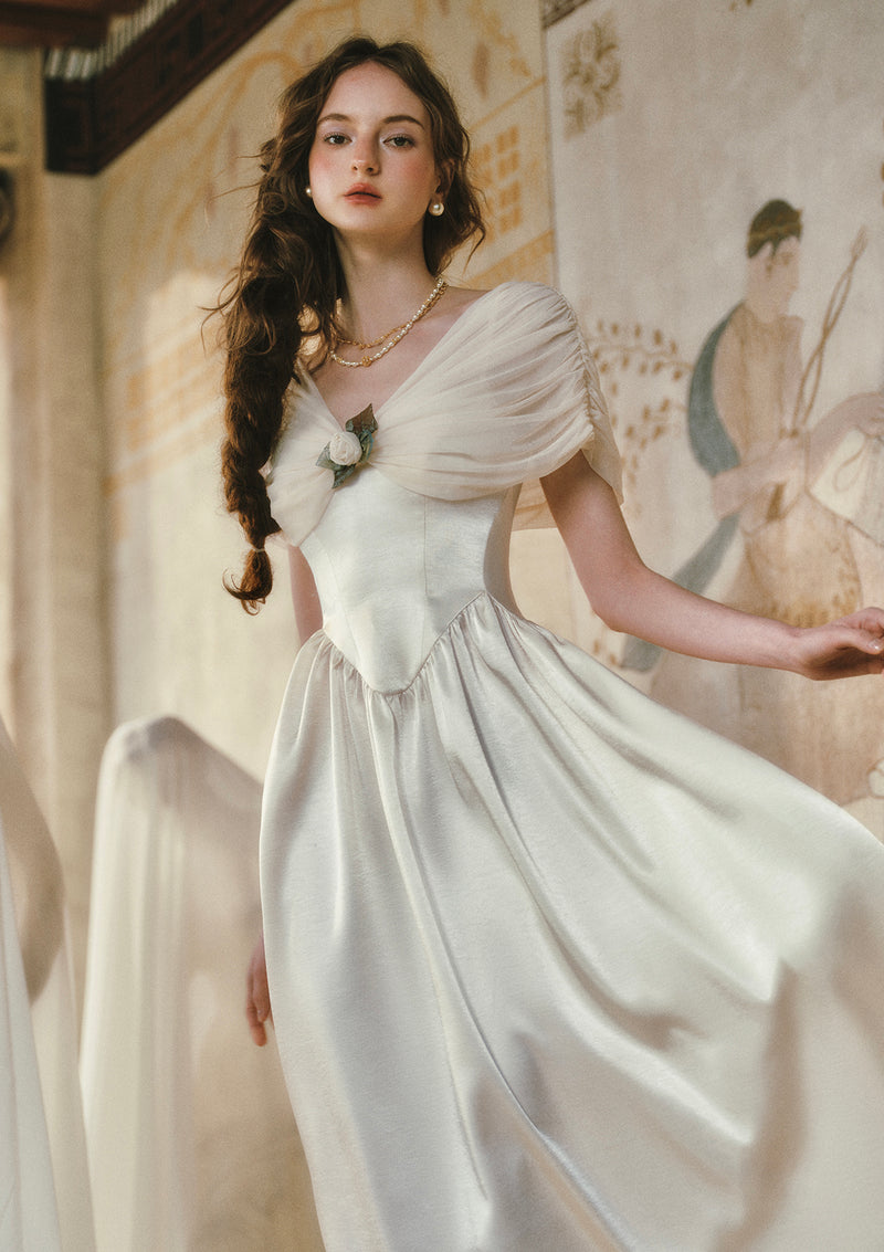 pure white dress Misty Moonlight Pre-order / M or no bra Ivory vs. White Wedding Dresses