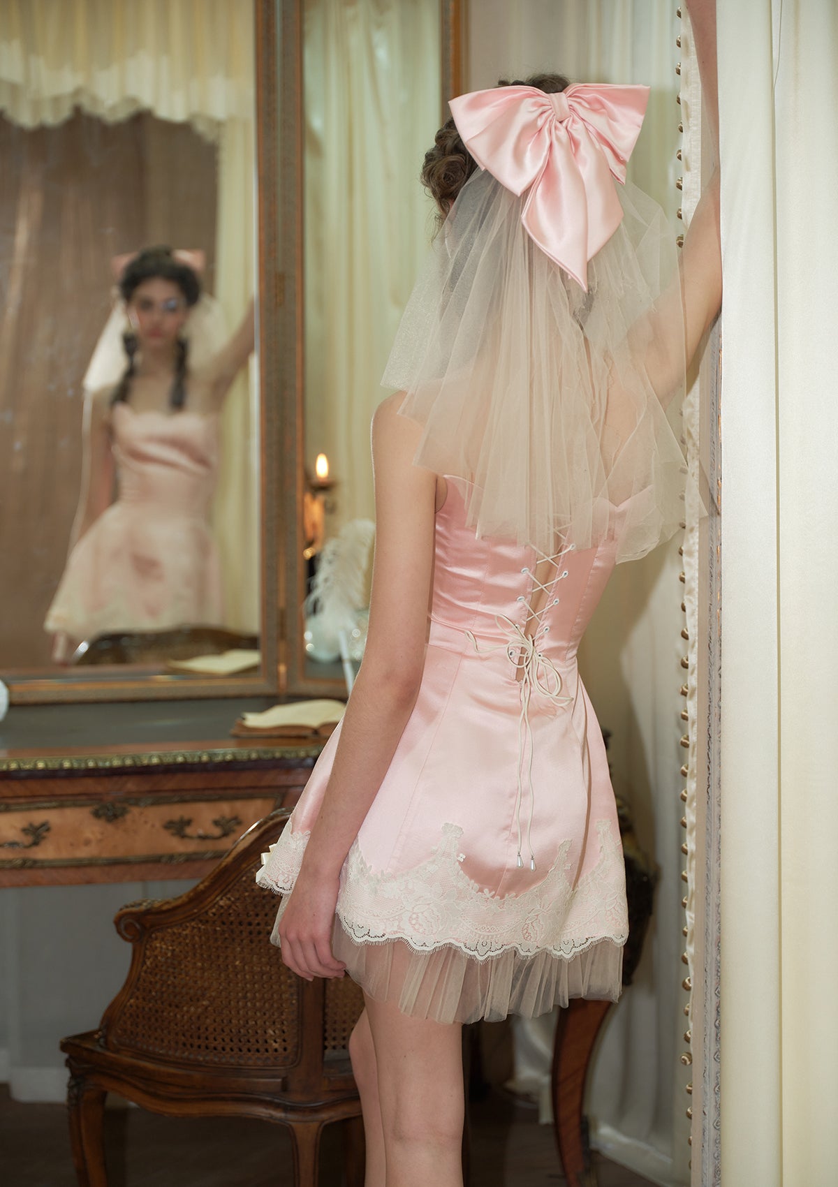 Pinkes Barbie-Korsettkleid