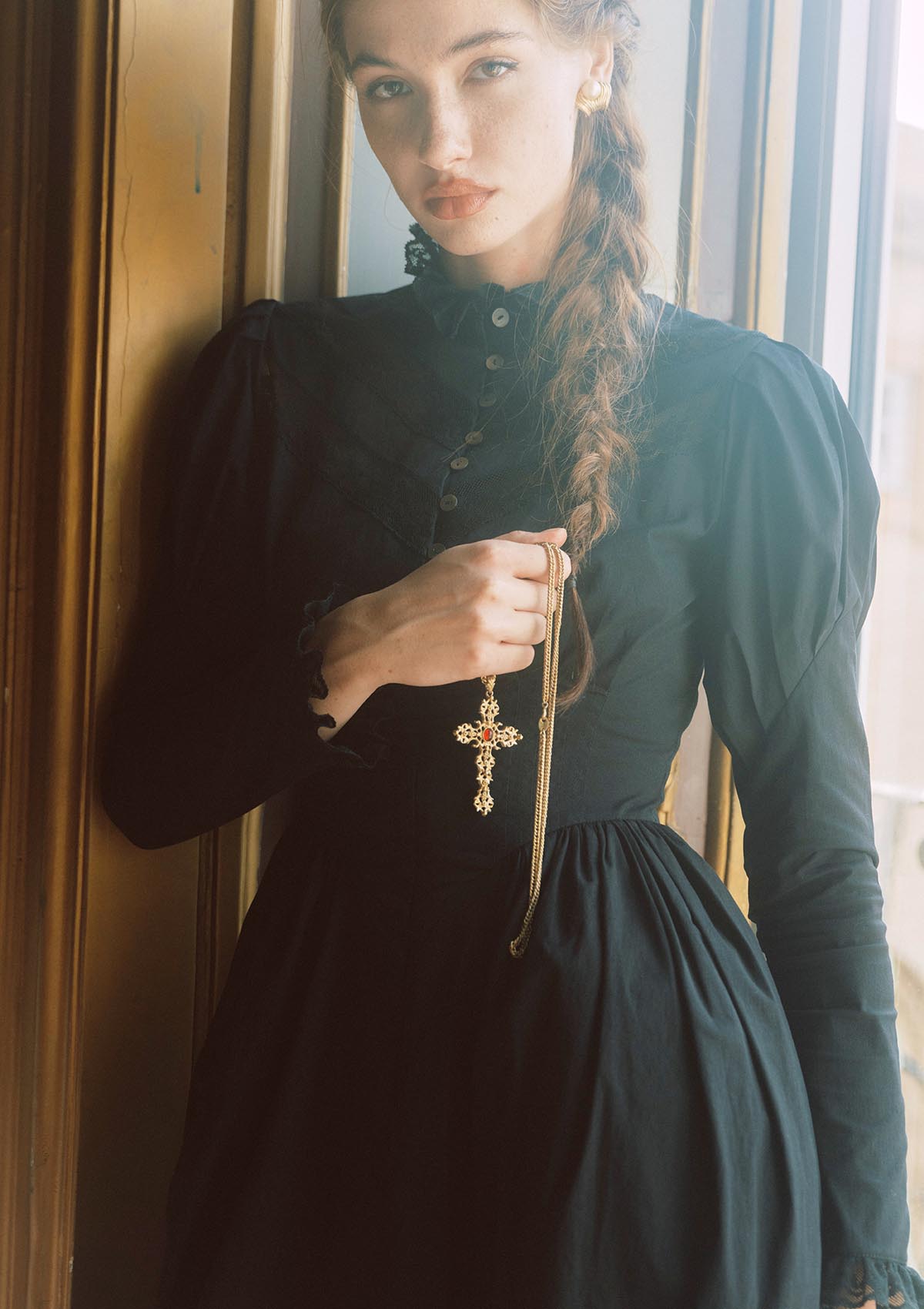 Rose Cape Dress - Raven
