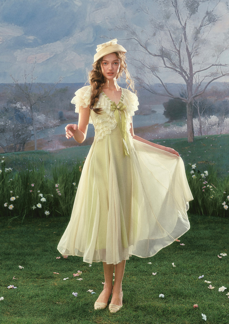 Spring Outing Dress Pre-Order / M