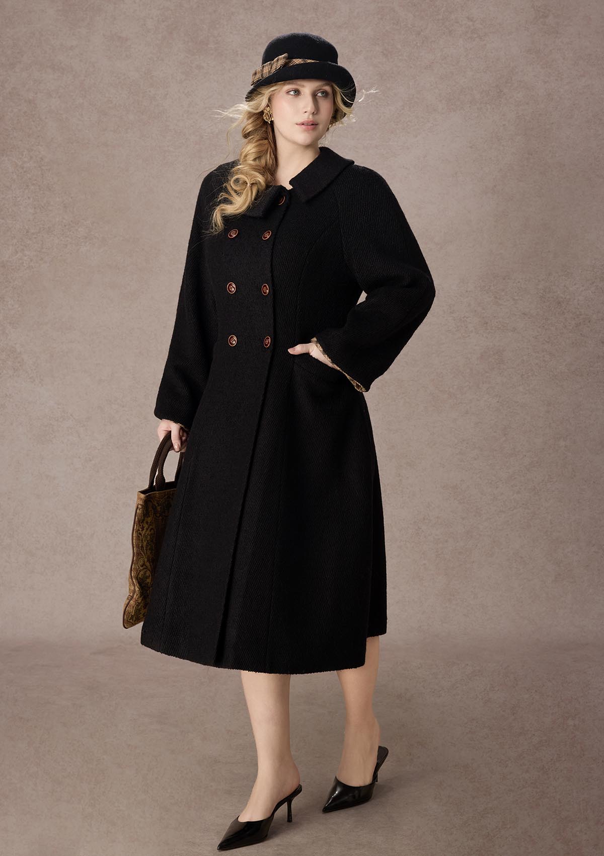 Curve&amp;Plus Sunlit Daisy Wool Coat (Black)