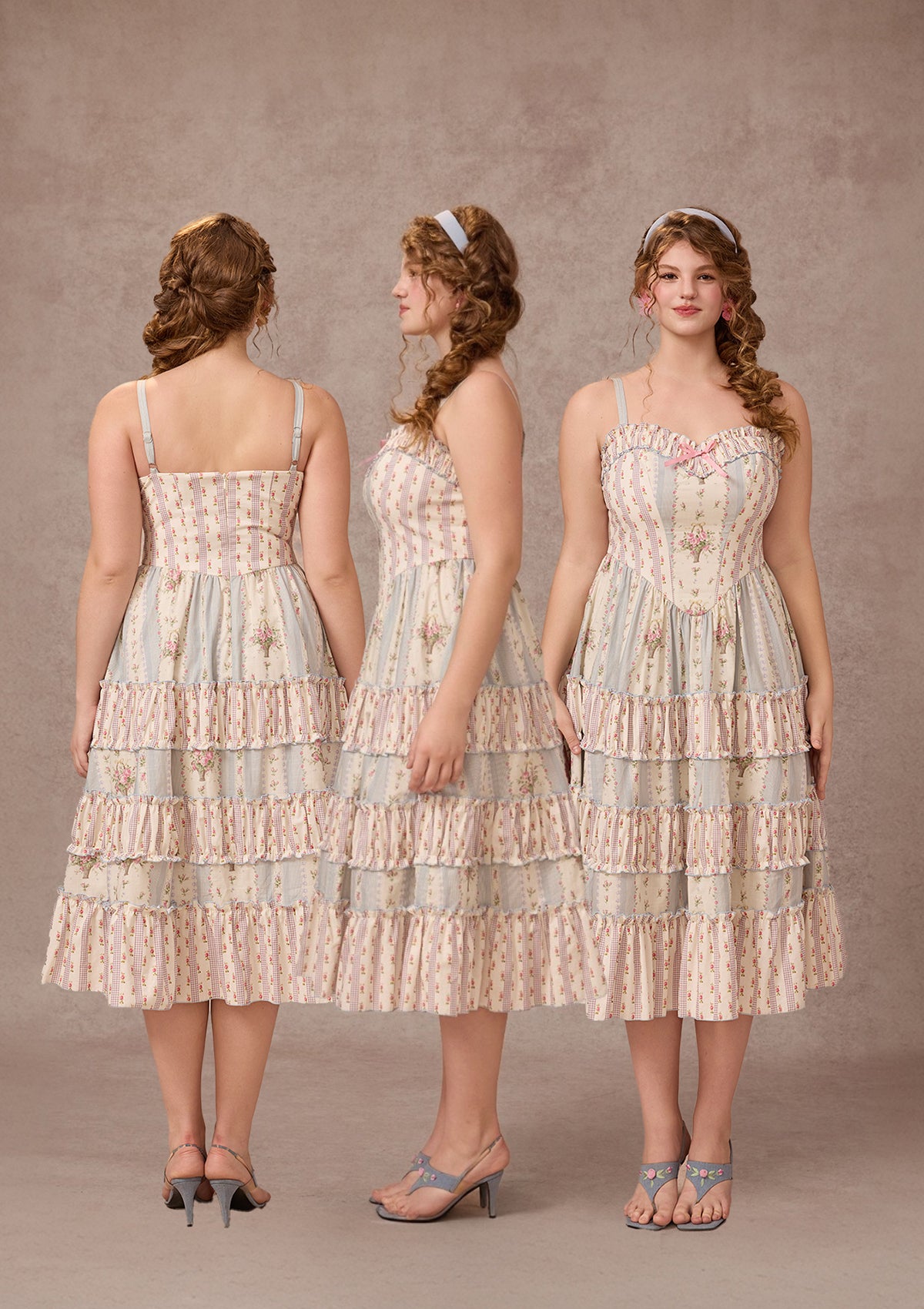 Curve&amp;Plus Girl in Blue Wind Dress