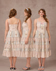 Curve&Plus Girl in Blue Wind Dress
