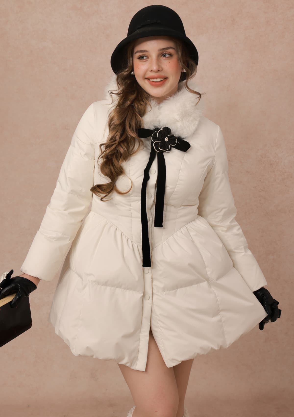 Curve&amp;Plus Snow White Rose Puffer Down Jacket