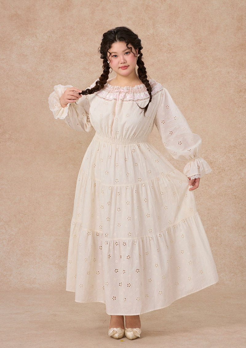 Curve&Plus White Camellia Dress