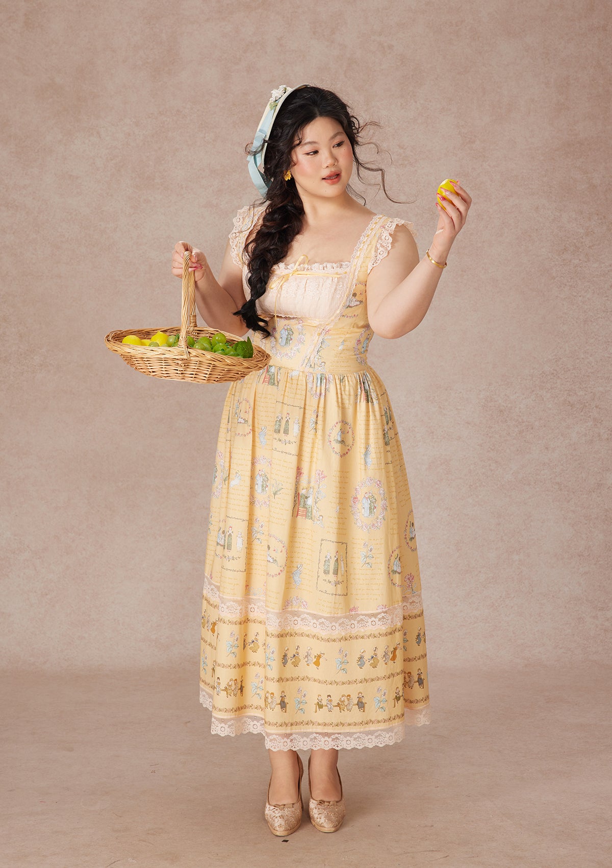 Curve&Plus Honey-Gathering Girl Dress