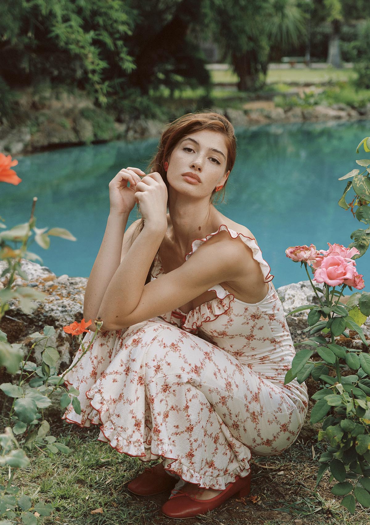 Petite Vase Knit Dress – Pomegranate