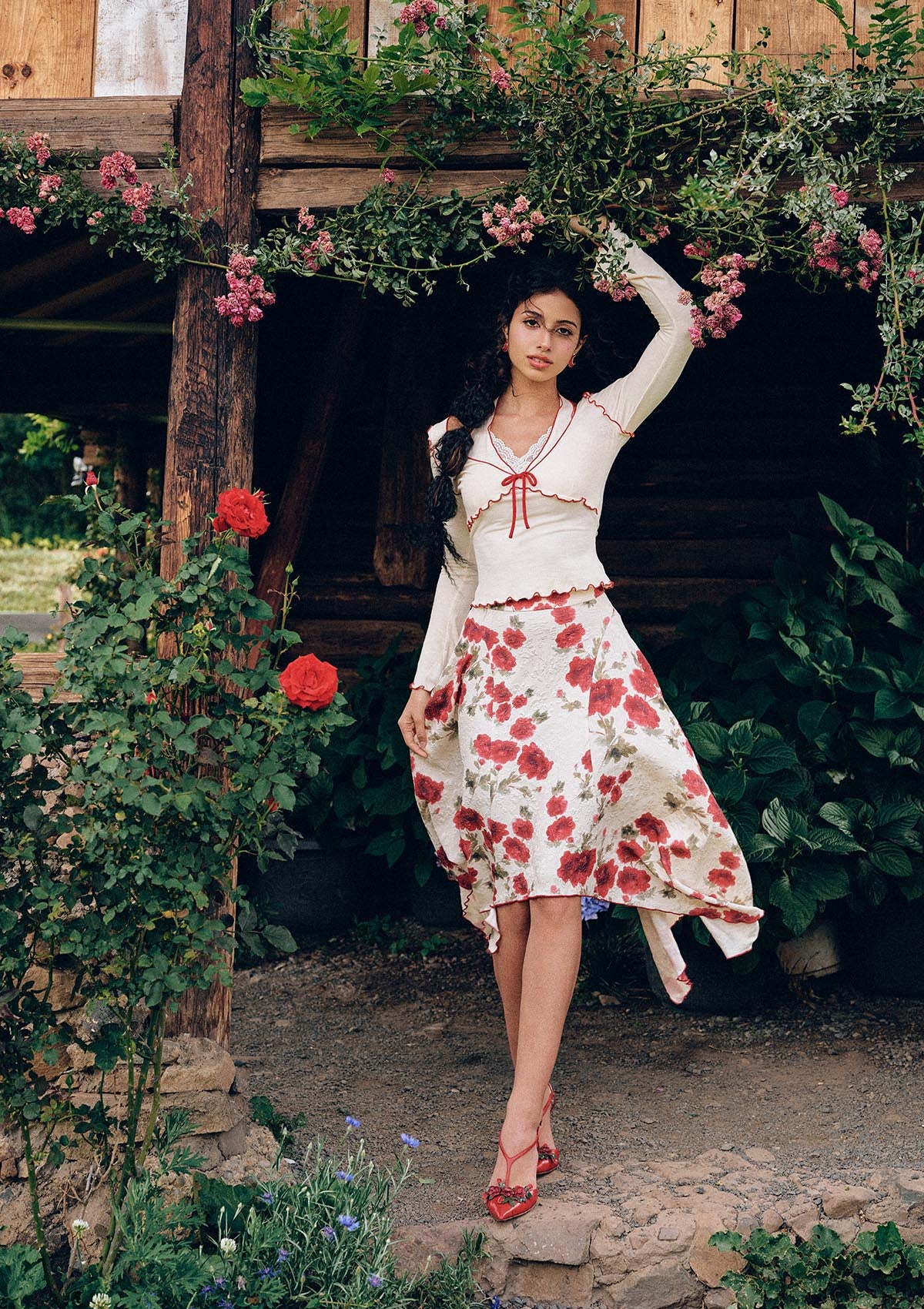 Rosevale Skirt - Romantic jacquard midi skirt for summer vacations