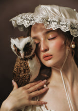 Silver Light Vintage Dream Bonnet