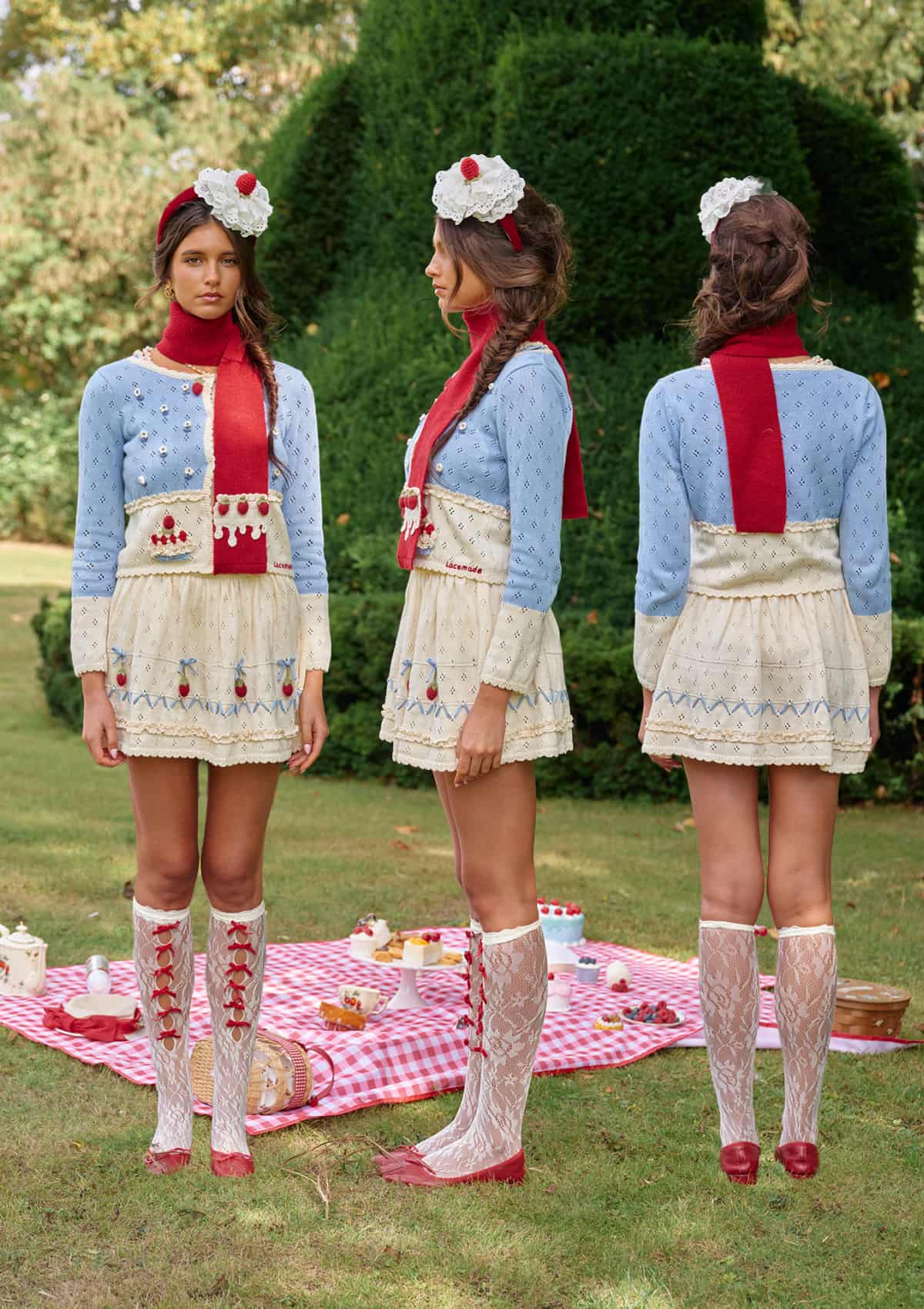 Christmas Berry Carol knit Cardigan (Blue)