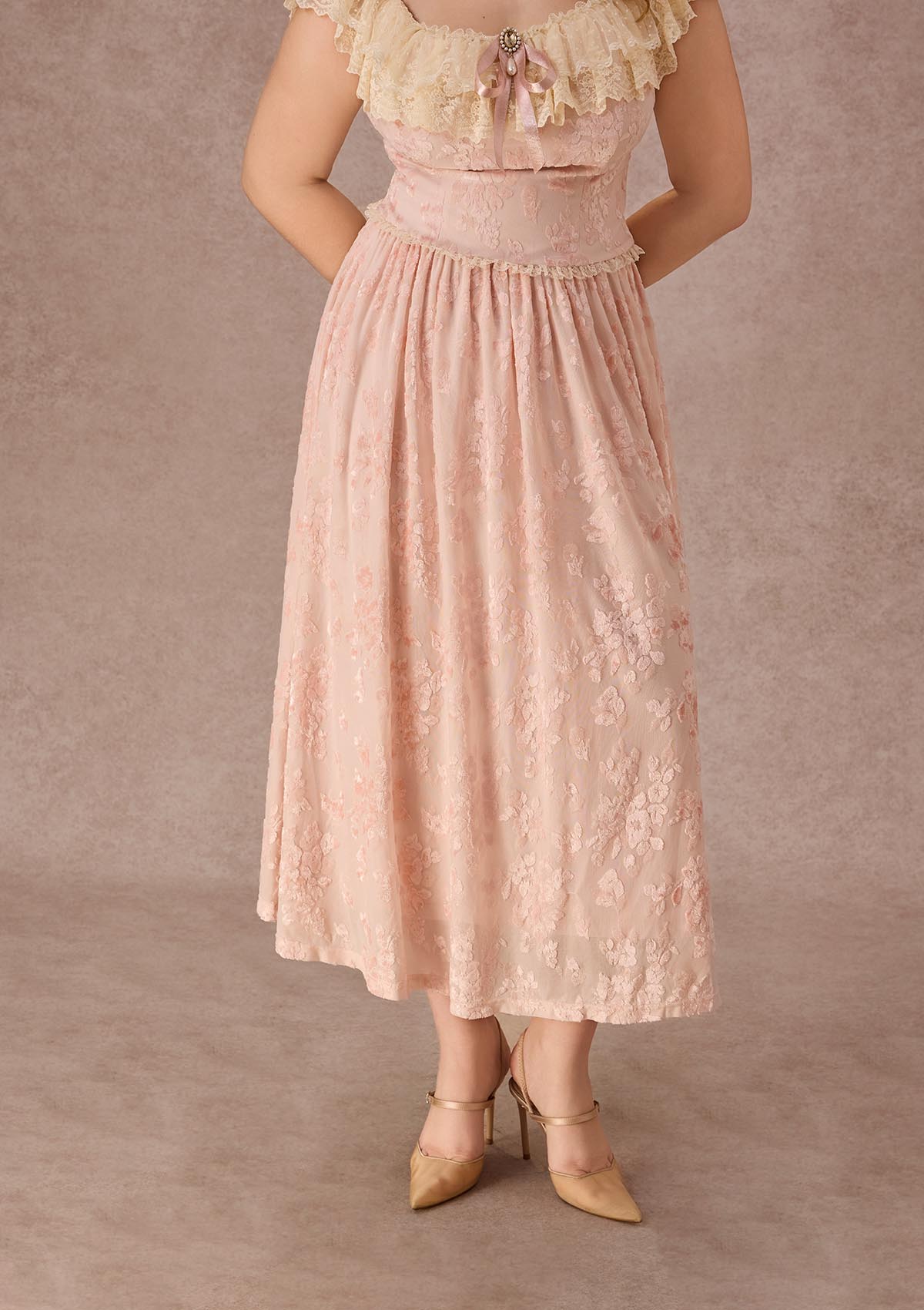 Curve&Plus Countryside Florals Velvet Skirt