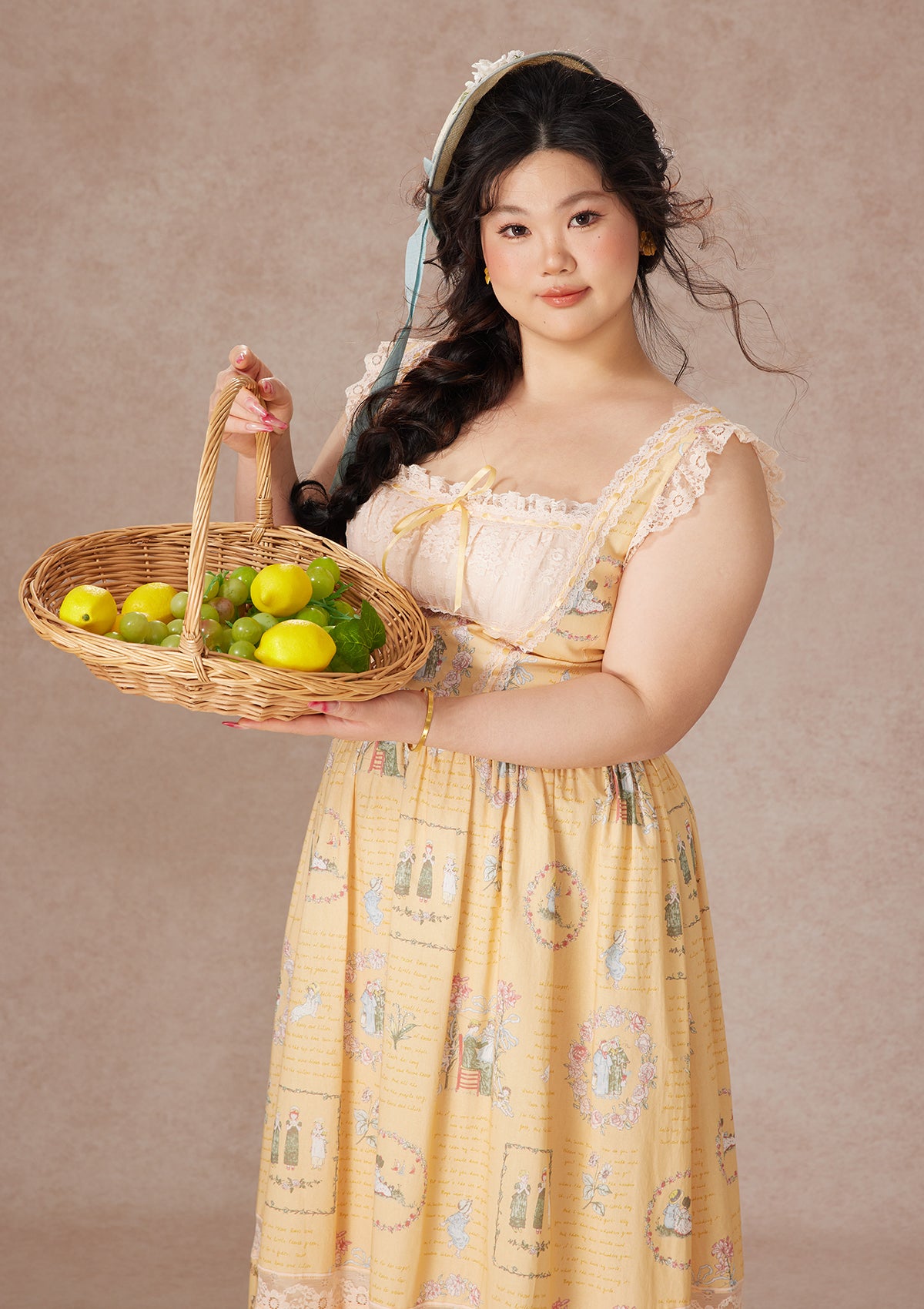 Curve&Plus Honey-Gathering Girl Dress