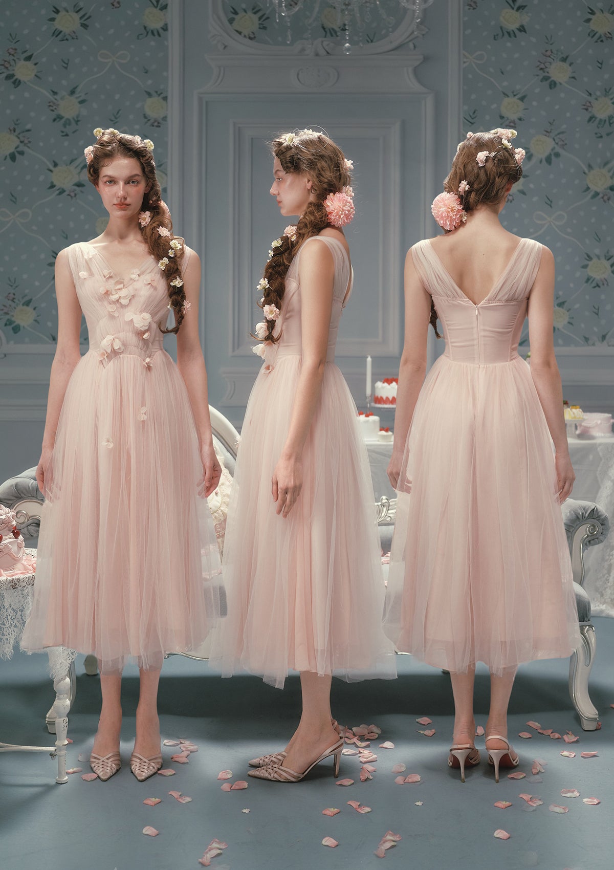 Louis XIV's Rose Dress – LaceMade