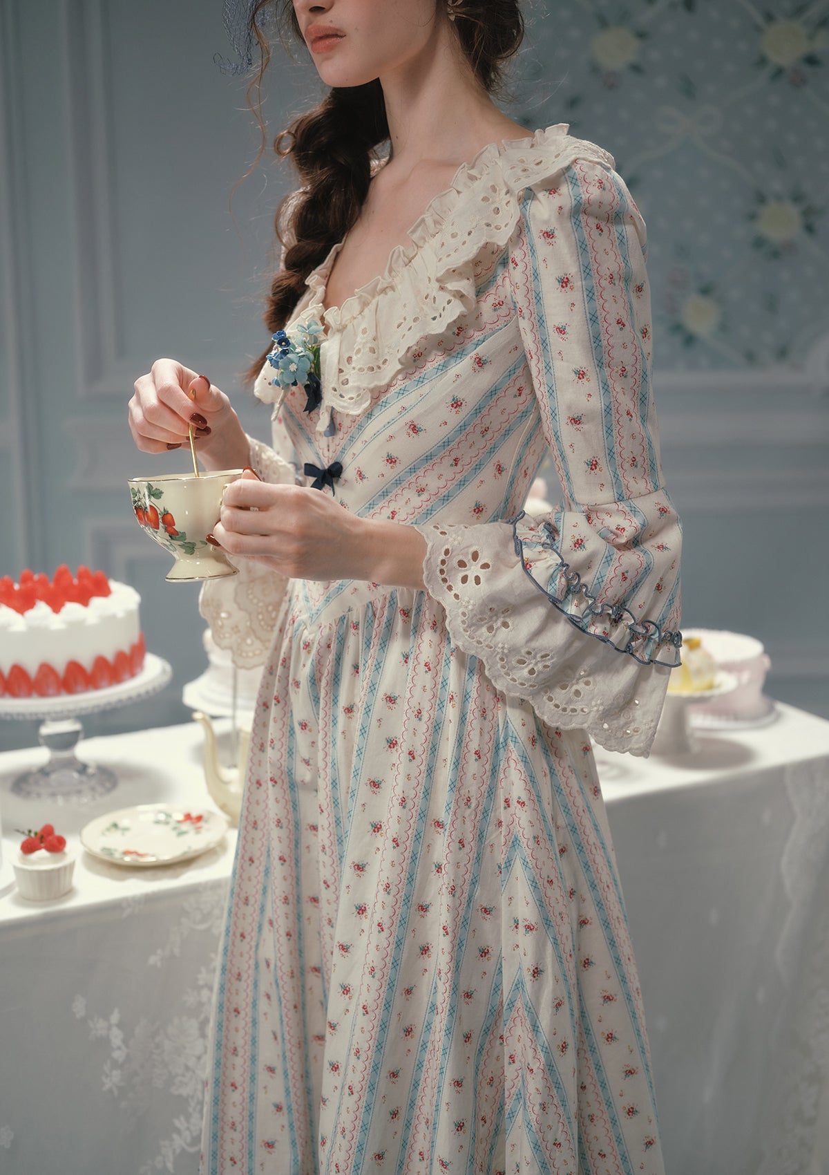 Morgen-Versailles-Kleid