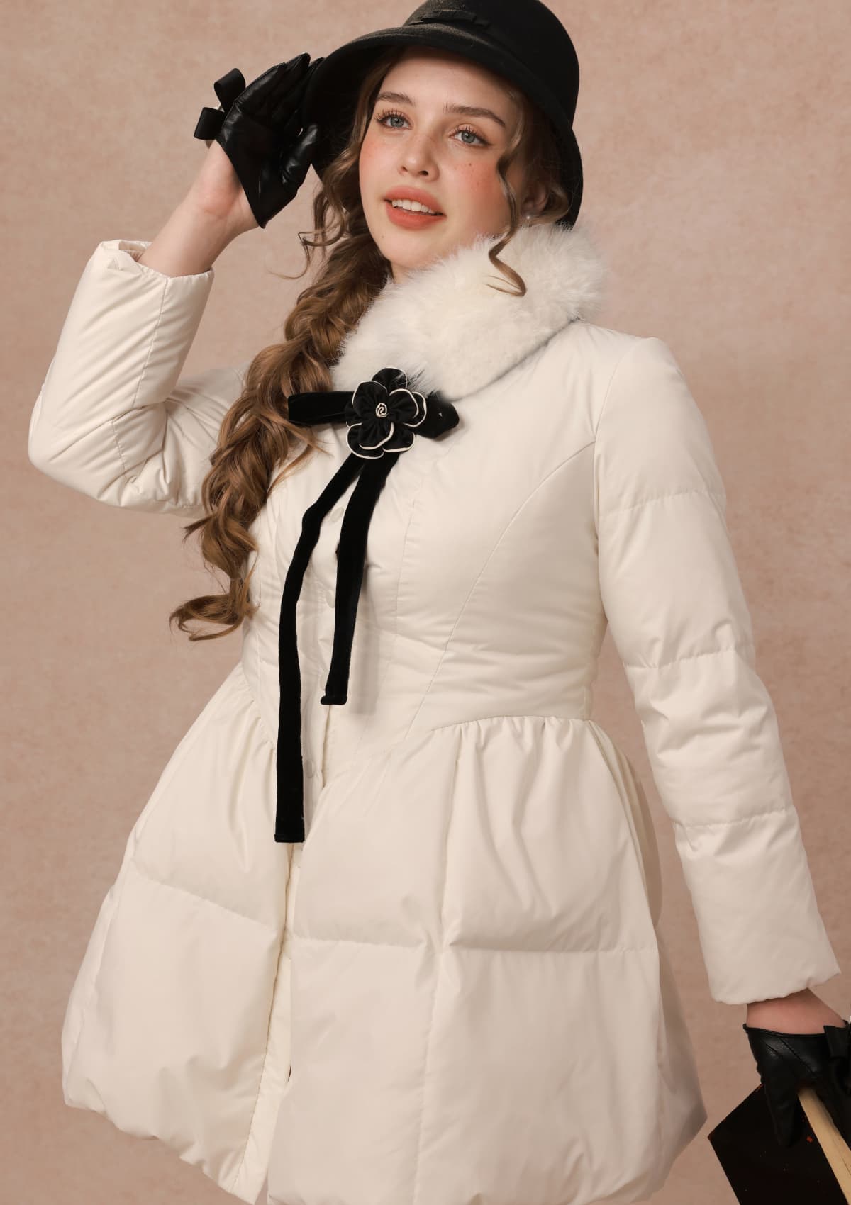 Curve&amp;Plus Snow White Rose Puffer Down Jacket