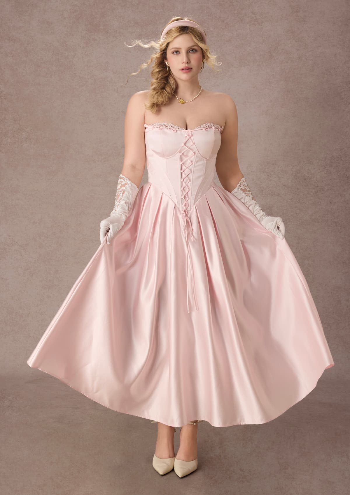 Curve&amp;Plus Slumbering Aurora Dress