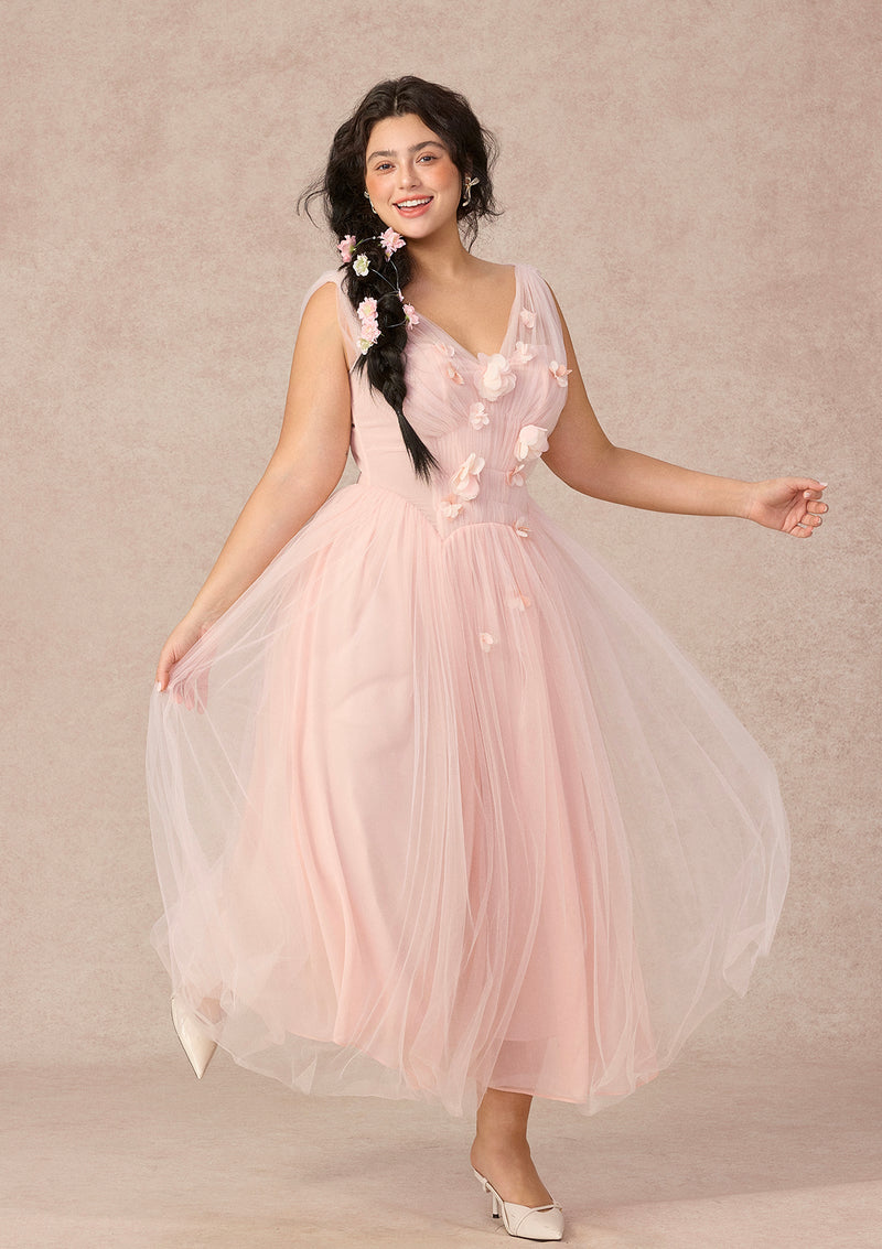 Curve&Plus Louis XIV's Rose Dress In Stock / 4XL