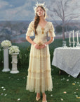Gilded Invitation Dress（Beige）