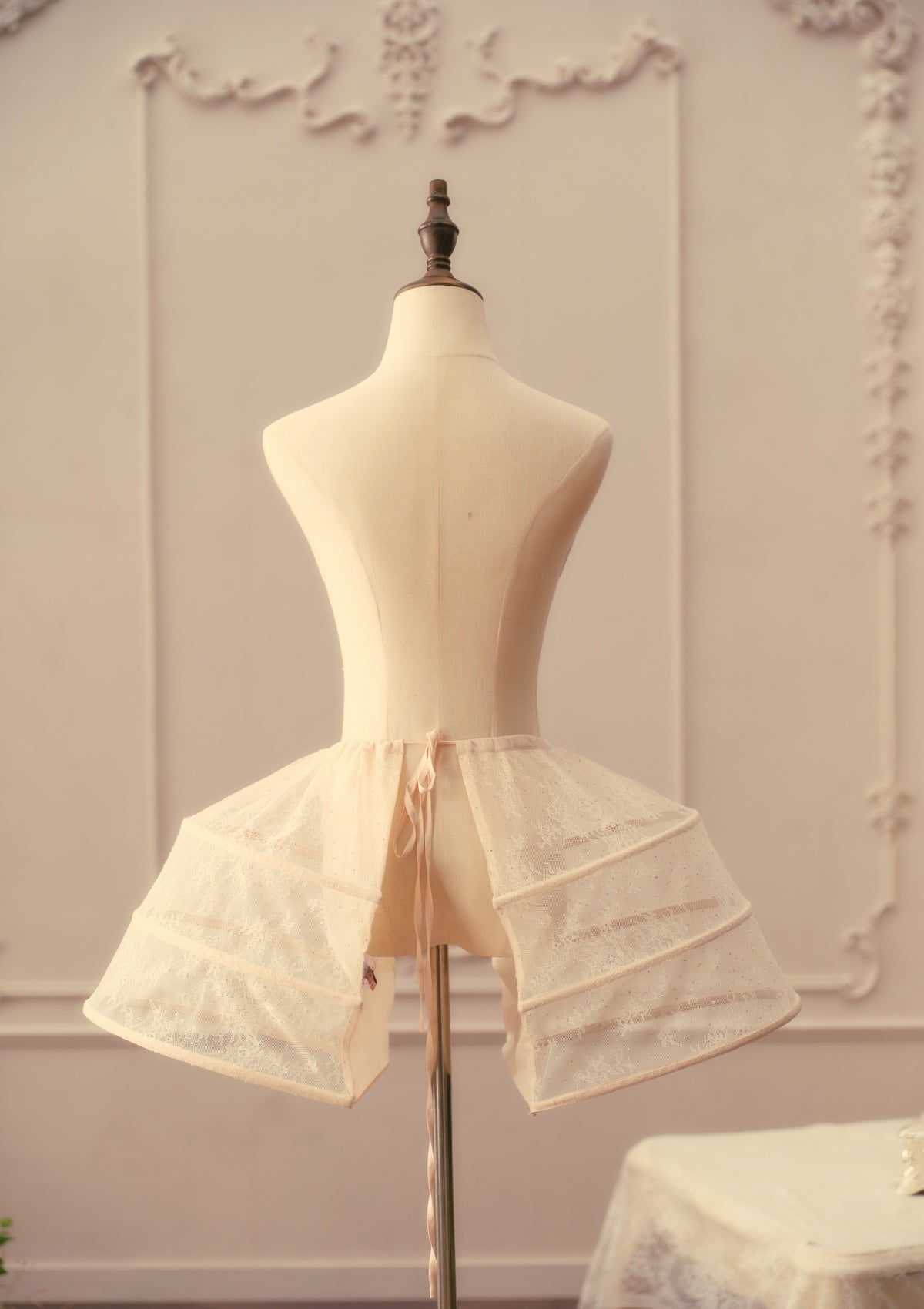 “C” Lace Crinoline