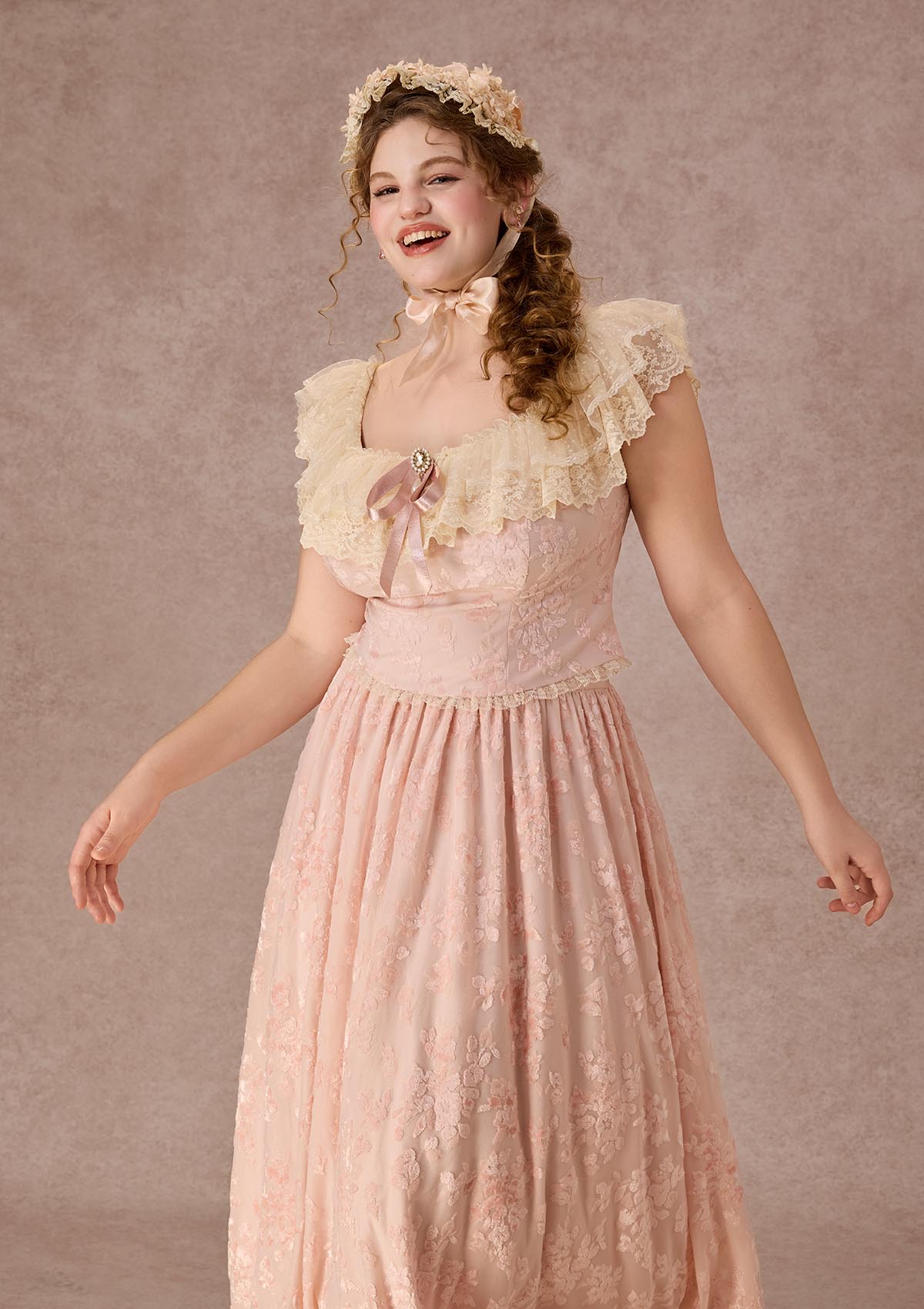 Curve&amp;Plus Countryside Florals Velvet Skirt
