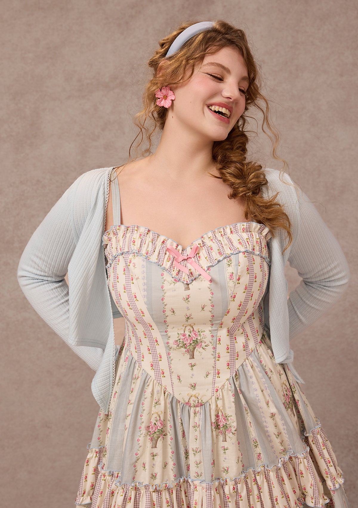 Curve&amp;Plus Strawberry Farm Knit Cardigan（Blue）