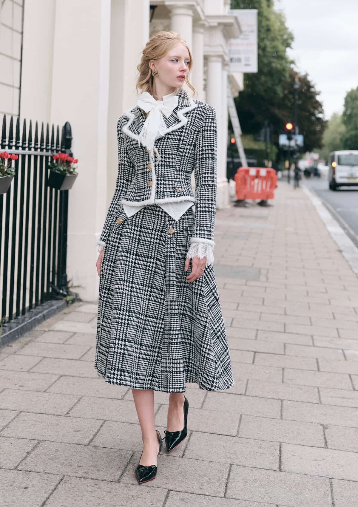 Lundenwic Plaid Tale Jacket