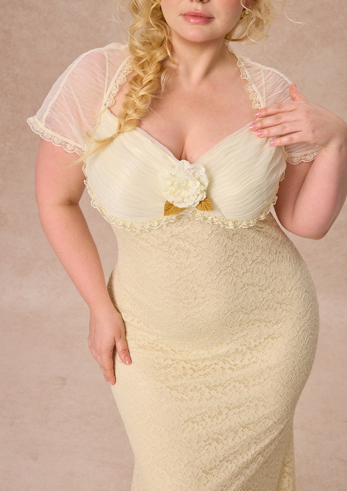 Curve&amp;Plus Cream Letter Dress
